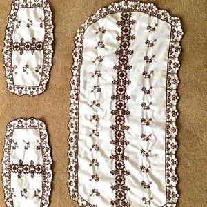 Antique Doilies 3 piece set